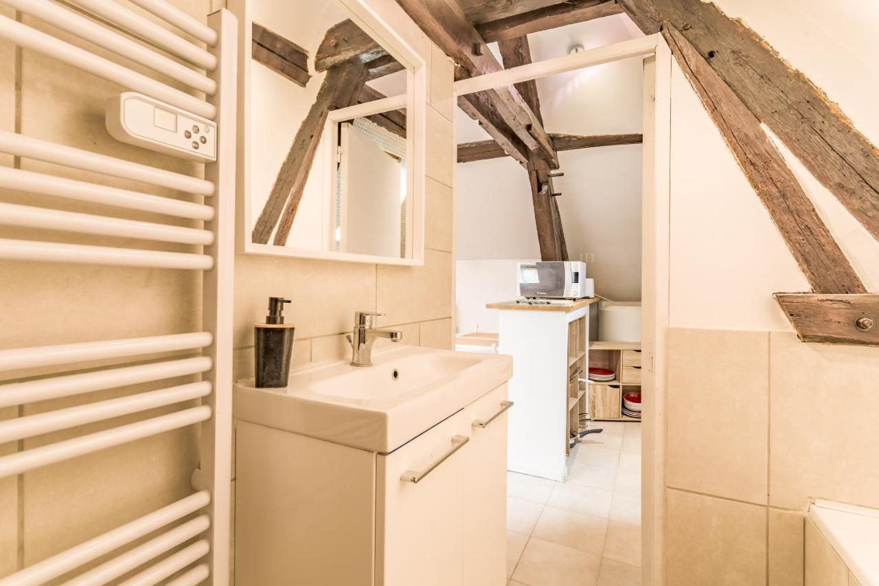 Studio Olympe - Cosy Et Charmant - Hypercentre Apartamento Troyes Exterior foto